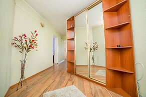 Apartment on Fastovskaya St. 14