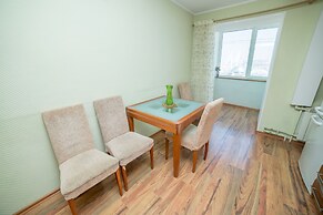 Apartment on Fastovskaya St. 14