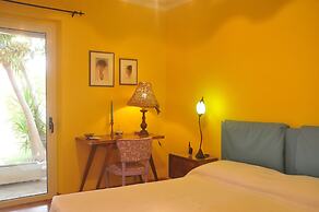 Very Cozy, Comfortable