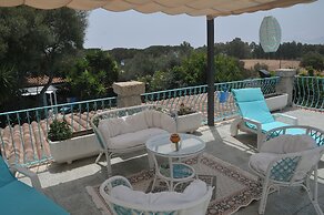 Very Cozy, Comfortable