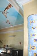 Very Cozy, Comfortable