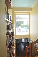 Very Cozy, Comfortable