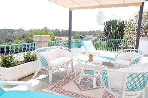 Very Cozy, Comfortable