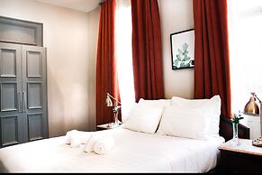 Modern Ben gurion Apt By Ahlan Hospitality