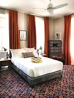 Modern Ben gurion Apt By Ahlan Hospitality