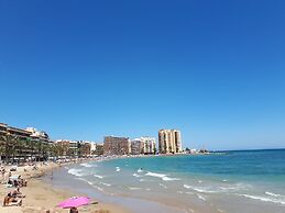 Moderno Apartment On Playa Del Cura