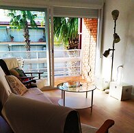 Amazing Apartment Infront the Beach