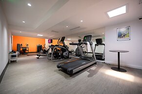 NEMEA Appart Hotel Paris Levallois