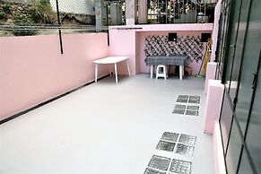 Ema Guest House