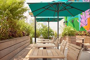 Arlo Midtown