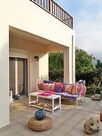 Villa Armonia, Everything Is In Harmony