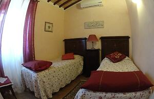 Red House/casa Rossa - Near Civita Di Bagnoregio