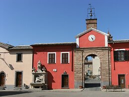 Red House/casa Rossa - Near Civita Di Bagnoregio