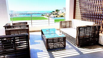 Luxurious Brand New Flat Sea View