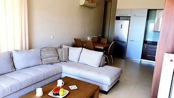 Luxurious Brand New Flat Sea View