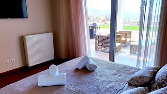 Luxurious Brand New Flat Sea View