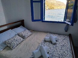 Lovely House On The Beach