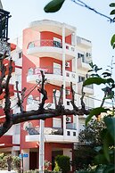 Glamour Rooftop Apartment near Athens