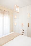 Glamour Rooftop Apartment near Athens