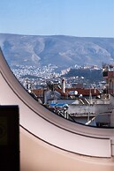 Glamour Rooftop Apartment near Athens
