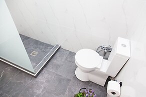 Stay in Fabulous Apartment in Athens