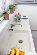 Stay in Fabulous Apartment in Athens