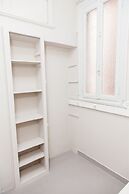 Stay in Fabulous Apartment in Athens