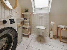 City-Apartment, Balkon & Parkplatz