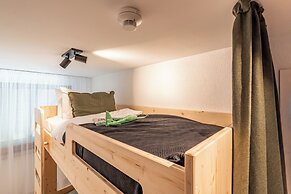 stuub jostal