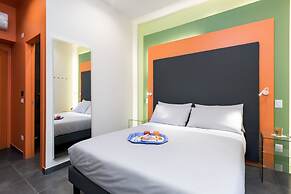 Circle In The Square