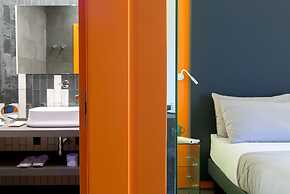 Circle In The Square