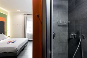 Circle In The Square