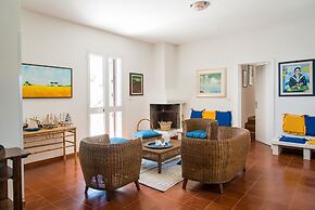 Villa On Seaside With Pool, Puglia