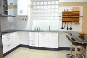 Good Companies Veedor Apartment