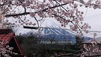 Fuji Sakura House