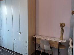 Appartamento a Invrea Posto Auto Incluso