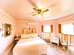 BUTLER HOUSE at The Cherry Creek Inn