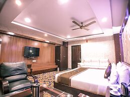 Hotel Vishnu Empire
