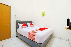 Hotel O Syariah Tasikmalaya Near Universitas Siliwangi Formerly Siliwa