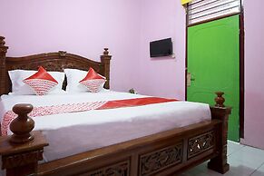 OYO 2838 Hotel Ayu