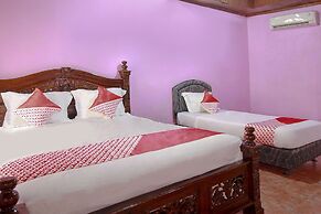 OYO 2838 Hotel Ayu