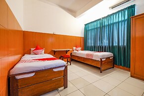 OYO 2855 Sartika Hotel Pati