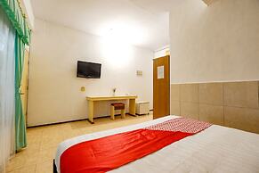 OYO 2855 Sartika Hotel Pati