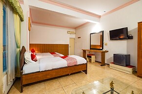OYO 2855 Sartika Hotel Pati