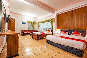 OYO 2855 Sartika Hotel Pati