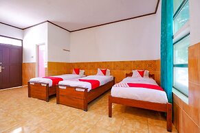 OYO 2855 Sartika Hotel Pati