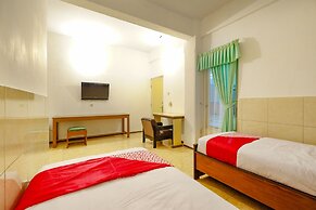 OYO 2855 Sartika Hotel Pati