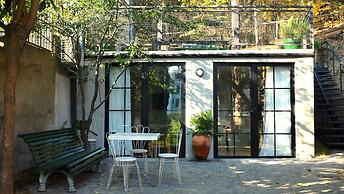 Funicular Inn Apartments