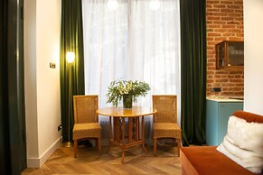 Funicular Inn Apartments