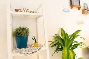 L-style Hanazonocho Apartment A